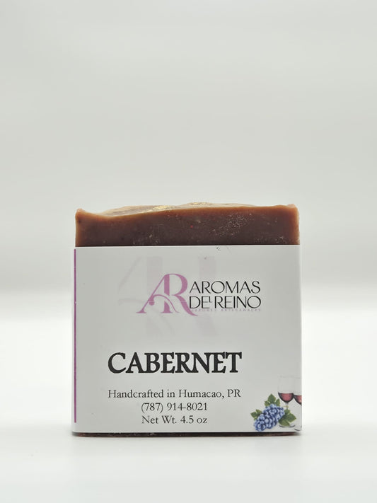Jabón Artesanal de Cabernet y Pétalos de Rosa